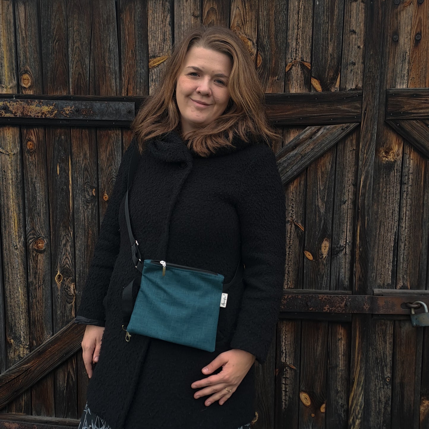 Taška Pamela- Tyrkysová SKLADEM S CHYBKOU