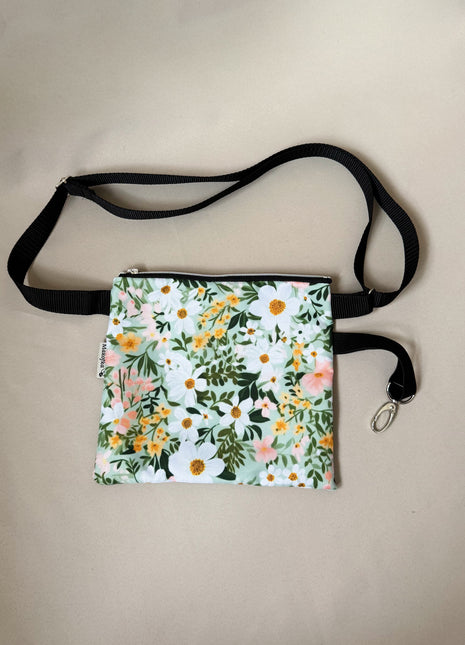 Taštička Nela- pravá ruka pro Pamelu