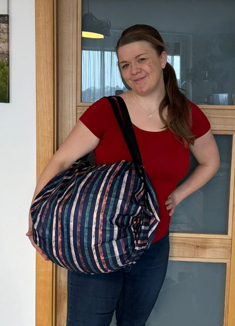 Taška Pamela - Proužky SLEVA (Vzor je otočený o 90 stupňů)